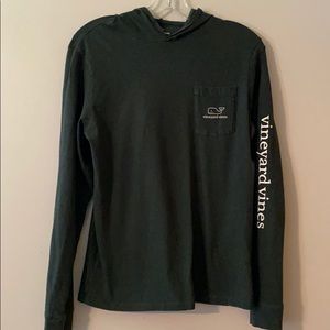 Vineyard Vines hooded T-shirt